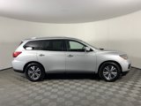 Used 2019 Nissan Pathfinder SL image 2