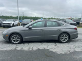 Used 2022 Hyundai Sonata SEL w/ Preferred Accessory Package image 2