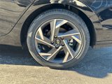 New 2025 Hyundai Elantra SEL image 5