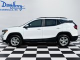 Used 2023 GMC Terrain SLE w/ Driver Convenience Package image 2