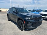 Used 2023 Jeep Grand Cherokee Limited w/ Black Appearance Package image 3