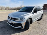Used 2020 Volkswagen Tiguan SE R-Line image 3
