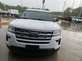 Used 2018 Ford Explorer FWD image 2