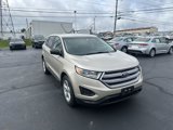 Used 2017 Ford Edge SE image 2