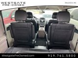 Used 2015 Chrysler Town & Country Touring w/ Driver Convenience Group image 5