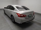 Used 2017 Nissan Altima 2.5 SL w/ Moonroof Package image 5