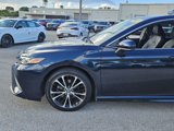 Used 2019 Toyota Camry SE image 5