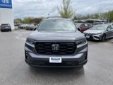 Certified 2025 Honda Pilot Black Edition image 2