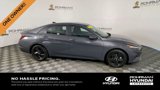 Used 2023 Hyundai Elantra Blue image 2