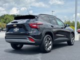Used 2025 Chevrolet Trax LT image 3