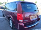 Used 2018 Dodge Grand Caravan SE w/ UConnect Hands-Free Group image 4
