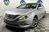 Used 2013 Hyundai Sonata SE image 2