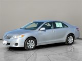 Used 2010 Toyota Camry LE image 2