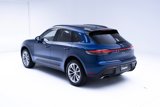 Certified 2022 Porsche Macan image 3