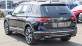 Certified 2019 Volkswagen Tiguan SEL Premium R-Line image 2