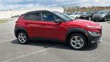 Used 2022 Hyundai Kona SEL image 3