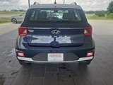 Used 2023 Hyundai Venue Limited image 6