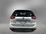 Used 2020 Nissan Rogue SV image 5