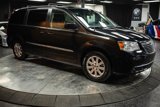 Used 2016 Chrysler Town & Country Touring image 5