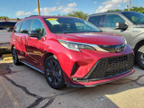 Used 2022 Toyota Sienna XSE image 4