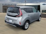 Used 2024 Kia Soul LX w/ Option Group 015 image 5