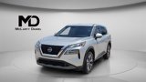 Used 2023 Nissan Rogue SV image 2