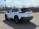 Used 2023 Nissan Rogue S image 5