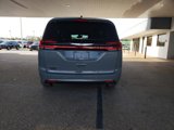 New 2025 Chrysler Pacifica Select image 4