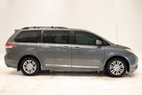 Used 2013 Toyota Sienna XLE image 3