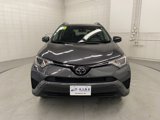 Used 2018 Toyota RAV4 LE image 3