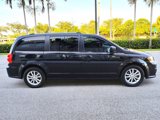 Used 2019 Dodge Grand Caravan SXT image 4