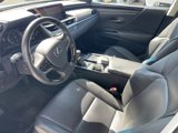Certified 2020 Lexus ES 300h w/ Premium Package image 4
