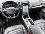 Used 2023 Ford Edge SEL image 2