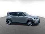 Used 2024 Kia Soul LX w/ Option Group 015 image 2