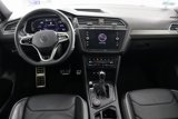 Used 2022 Volkswagen Tiguan SEL R-Line image 2