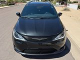 Used 2018 Chrysler Pacifica Limited w/ Advanced Safetytec Group image 3