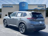 Used 2024 Nissan Rogue SV image 3