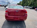 Used 2011 Ford Focus SE image 4