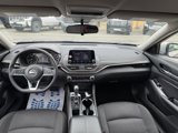 Used 2023 Nissan Altima 2.5 SV image 4