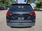 Certified 2022 Volkswagen Tiguan SE image 5