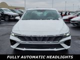 Used 2025 Hyundai Elantra SEL image 2