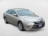 Used 2015 Toyota Camry LE image 3