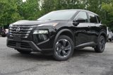 Used 2024 Nissan Rogue SV image 2