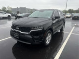 Used 2022 Kia Sorento LX image 4