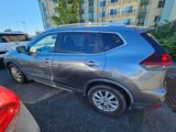 Used 2018 Nissan Rogue SV image 4