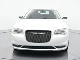 Used 2019 Chrysler 300 Limited image 2