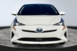 Used 2017 Toyota Prius Three image 3