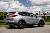 Used 2017 Honda CR-V Touring image 3
