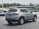 Used 2019 Jeep Compass Latitude image 4