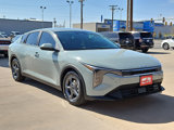 Used 2025 Kia K4 LXS image 4